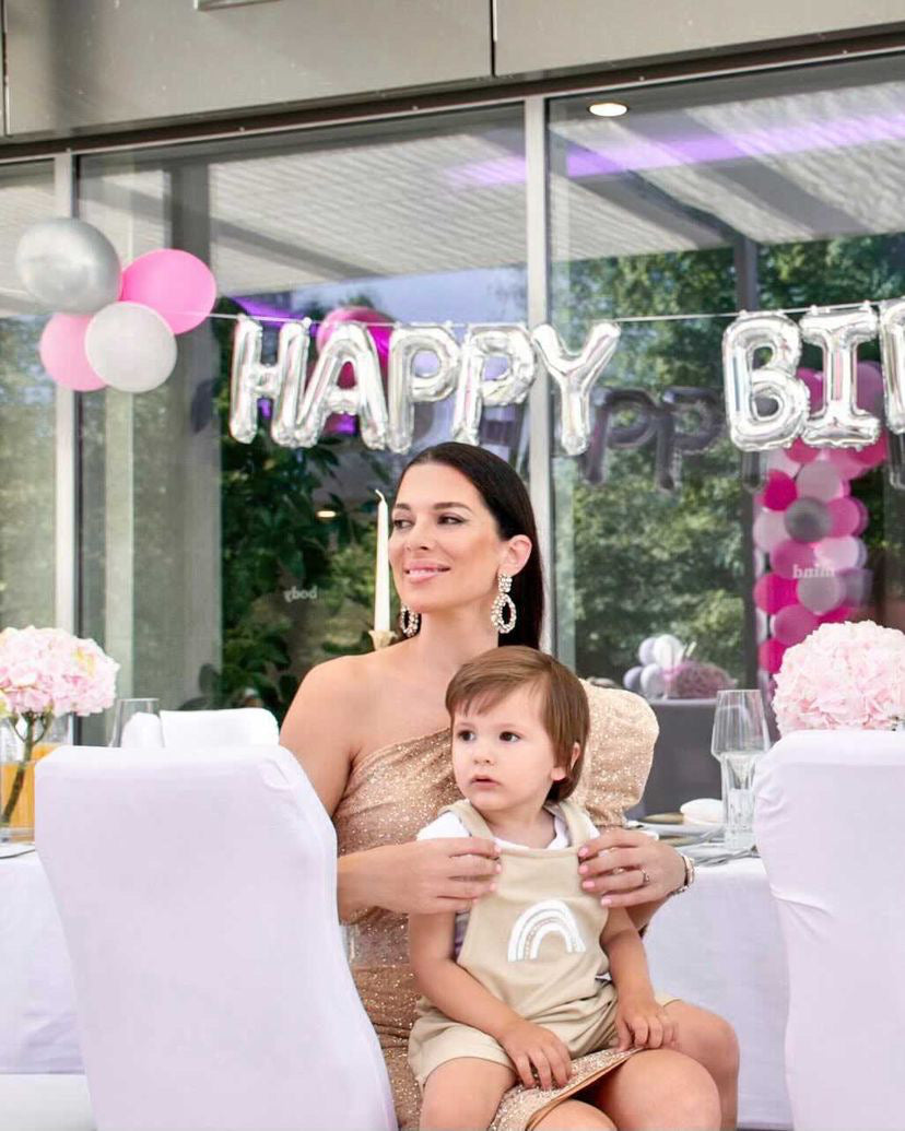 💖 IRIS MULEJ 💖: 40 & fabulous 😍👸🏻