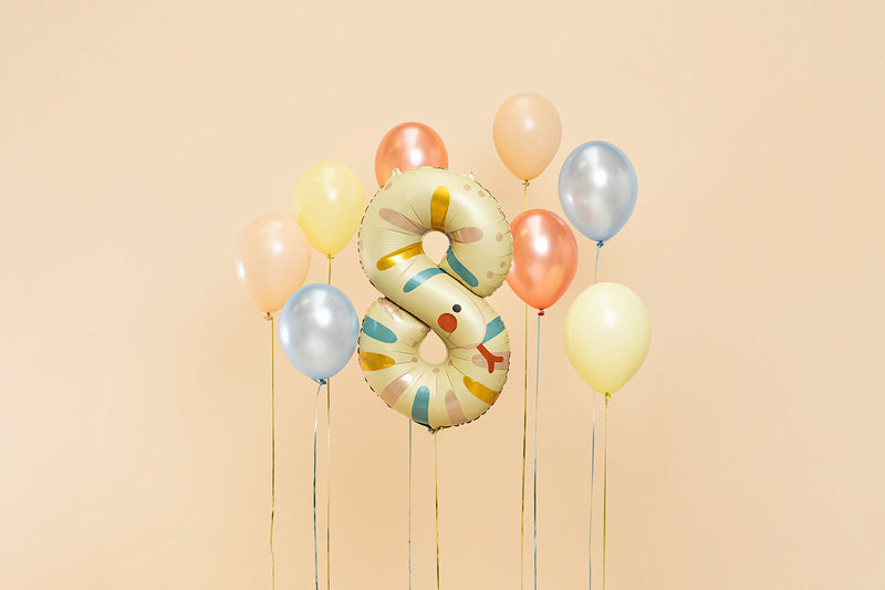 Balon številka - 8, kačica 55x88 cm