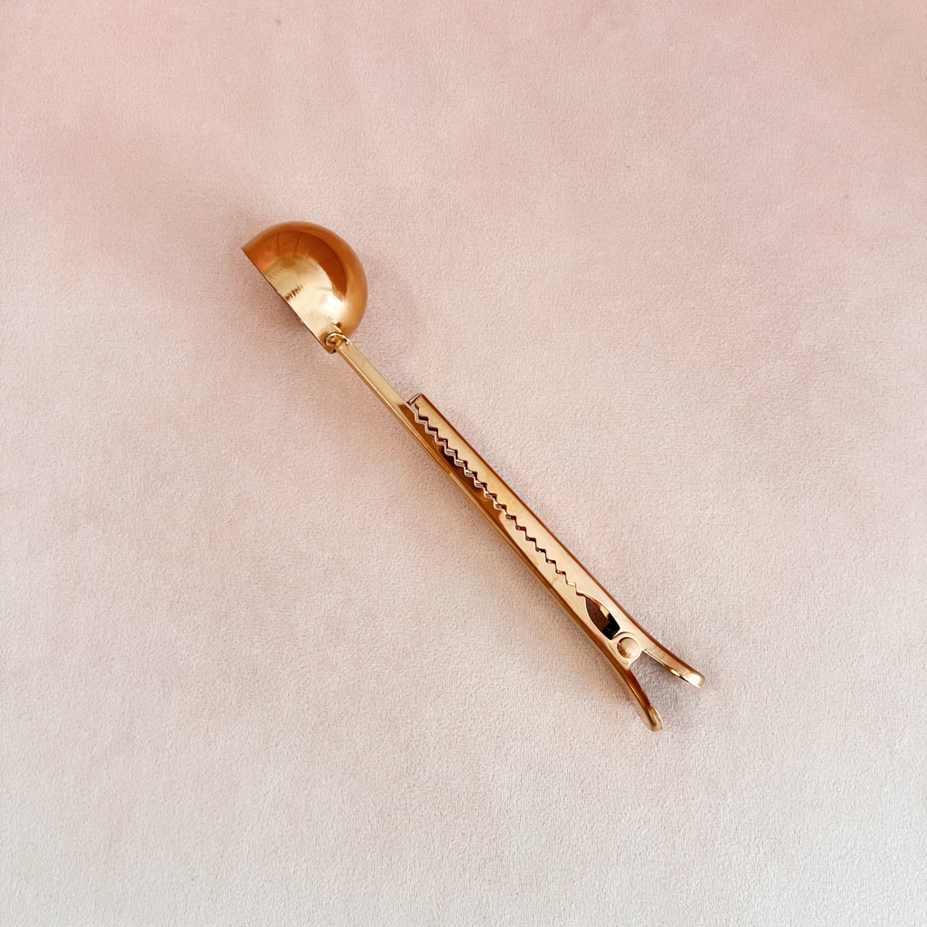 Žličica za kavu sa kopčom - Rose Gold
