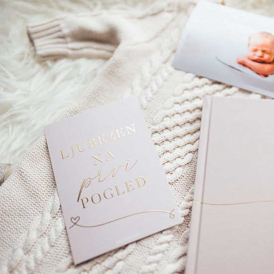 Kartice s prekretnicama za bebe 