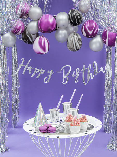 Banner viseč napis Happy Birthday srebrne barve, dekoracija za najboljšo rojstnodnevno zabavo.