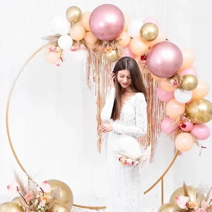 Iznajmljujem okrugli stalak (luk) - Zlato